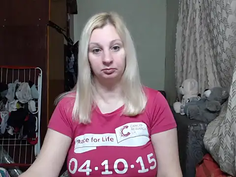 BustyBlond online show from February 12, 3:49 pm