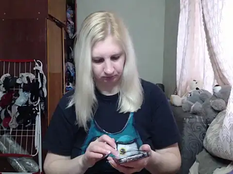 BustyBlond online show from March 10, 3:30 pm