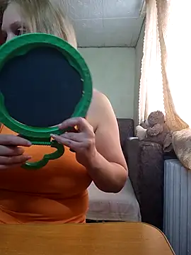 BustyBlond online show from November 9, 7:50 am