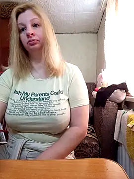 BustyBlond online show from March 30, 5:08 am