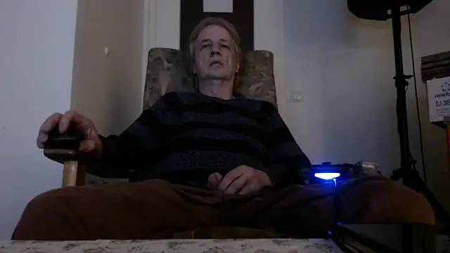 Cordt27 online show from March 12, 10:16 pm