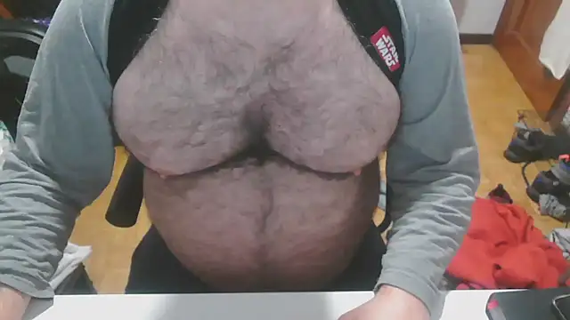 mikeyhotbear online show from January 9, 6:17 am