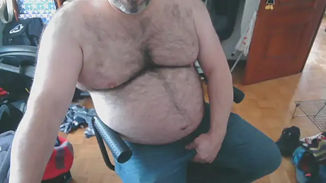 mikeyhotbear online show from January 21, 11:13 am