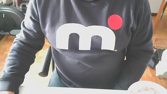 mikeyhotbear online show from February 26, 4:56 pm