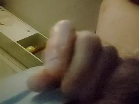 Snapshot of FuzZy_XxX chatting on March 2, 8:48 pm FuzZy XxX online show from March 2, 8:48 pm