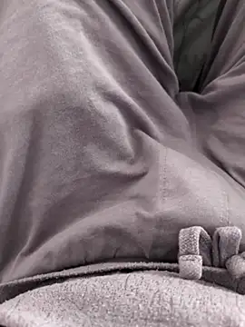 Snapshot of Elixire1 chatting on November 4, 3:22 pm Elixire1 online show from November 4, 3:22 pm