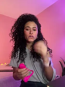 GabriSaenz online show from December 12, 9:26 pm