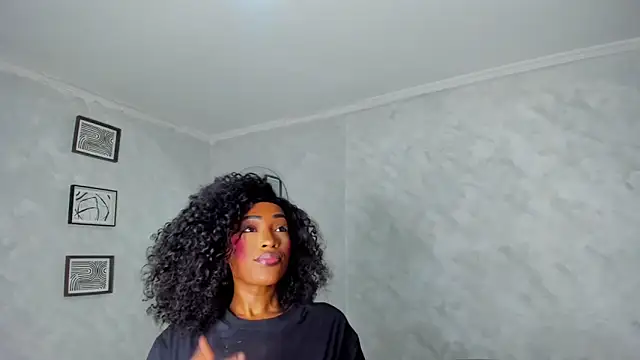 Emattaylor online show from March 25, 12:11 pm