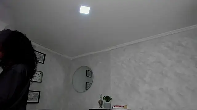 Emattaylor online show from April 8, 10:59 am