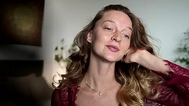 Special    online show from February 2, 2:10 am