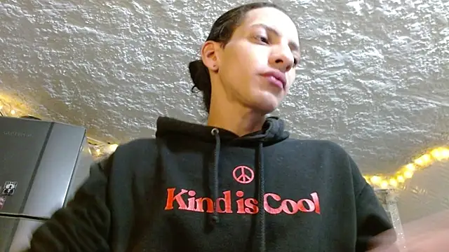 omar alurba online show from April 14, 11:33 pm