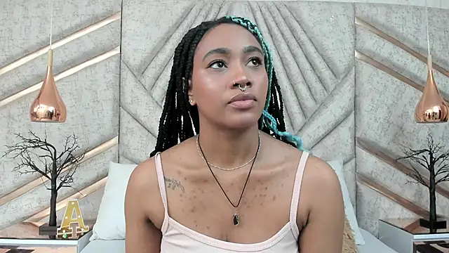 Snapshot of AgataRinaldi chatting on February 5, 9:08 pm AgataRinaldi online show from February 5, 9:08 pm