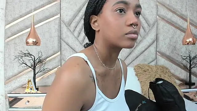 Snapshot of AgataRinaldi chatting on February 14, 2:58 pm AgataRinaldi online show from February 14, 2:58 pm