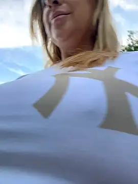 sammyqueenx21 online show from July 16, 11:27 am