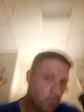 curiouscock38 online show from July 19, 9:35 am