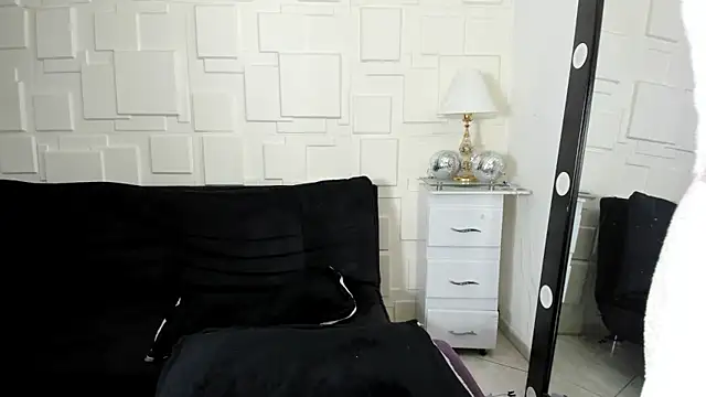 dollpamela online show from December 29, 11:18 pm