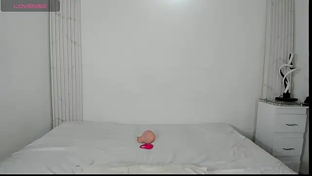 dollpamela online show from October 20, 2:50 pm