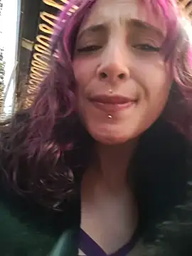  Laary online show from March 7, 11:02 pm