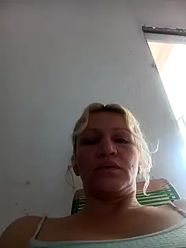 Nicolle Milf online show from March 8, 7:53 pm