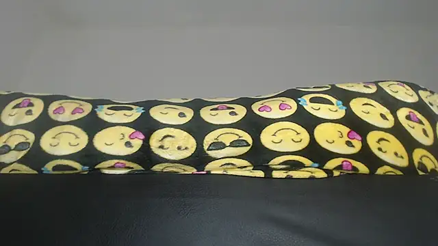 Snapshot of Devill_x chatting on February 26, 11:20 am Devill x online show from February 26, 11:20 am