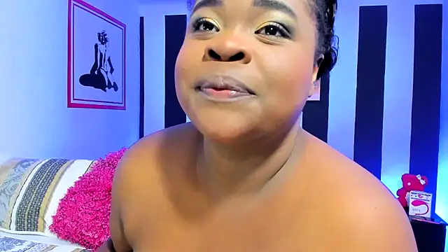 Snapshot of YeminaLeman chatting on December 25, 12:48 am YeminaLeman online show from December 25, 12:48 am