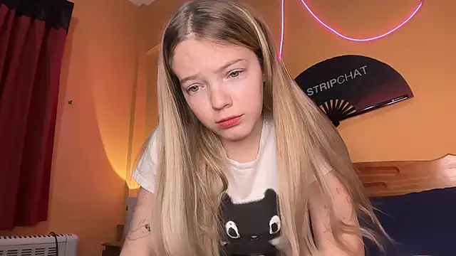 -veranito- online show from November 11, 3:06 am