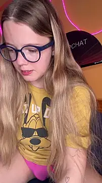 -veranito- online show from February 8, 9:07 pm