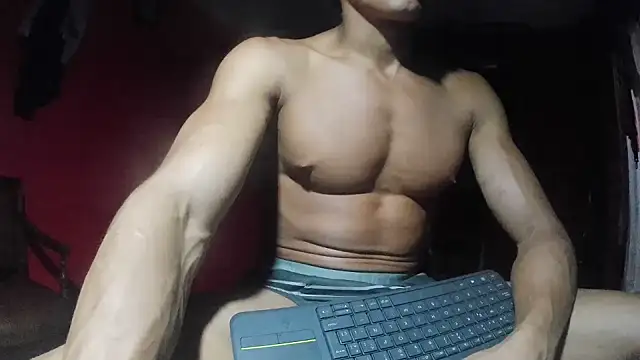 crazylatinguyy online show from July 12, 8:22 pm