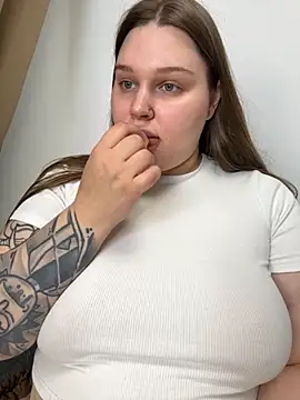 perfect sweety girl online show from September 21, 7:04 pm