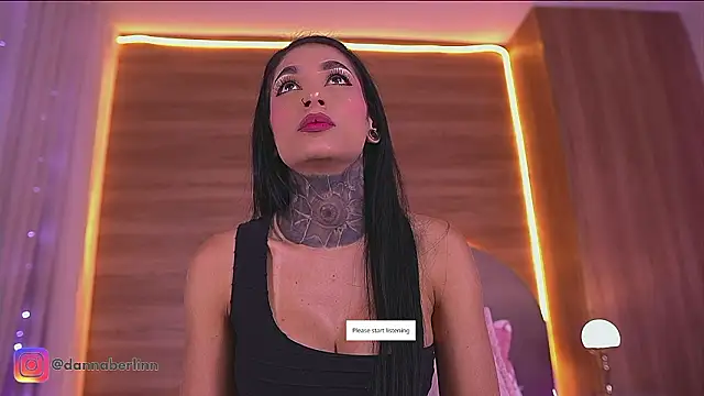 danna berlin  online show from March 14, 7:19 pm