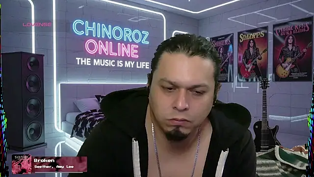 chino roz online show from October 3, 3:42 pm