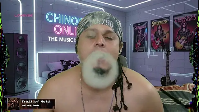 chino roz online show from October 10, 7:29 am