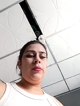 Snapshot of Latina_sexy1 chatting on March 18, 5:53 pm Latina sexy1 online show from March 18, 5:53 pm