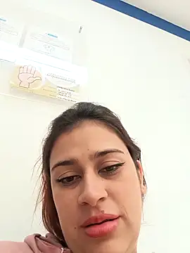 Snapshot of Latina_sexy1 chatting on September 22, 1:13 pm Latina sexy1 online show from September 22, 1:13 pm