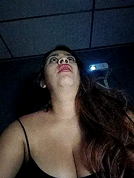 Snapshot of Latina_sexy1 chatting on September 28, 3:12 am Latina sexy1 online show from September 28, 3:12 am