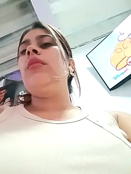 Snapshot of Latina_sexy1 chatting on October 8, 1:53 pm Latina sexy1 online show from October 8, 1:53 pm
