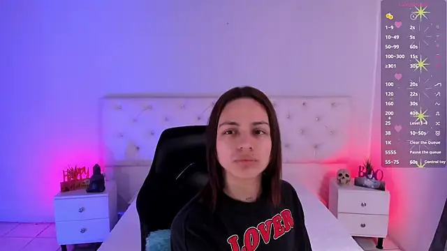 Aron cruz online show from October 25, 1:40 pm