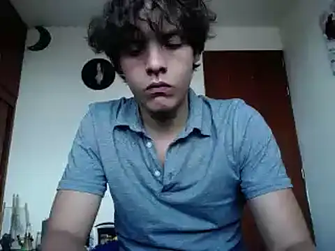 Snapshot of Santiago_kiler chatting on January 13, 7:42 pm Santiago kiler online show from January 13, 7:42 pm