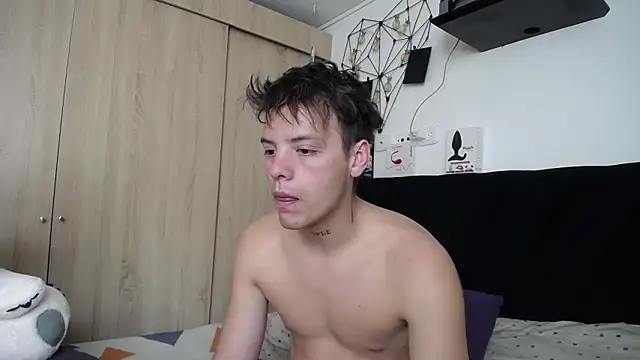 Snapshot of Santiago_kiler chatting on September 13, 12:27 pm Santiago kiler online show from September 13, 12:27 pm