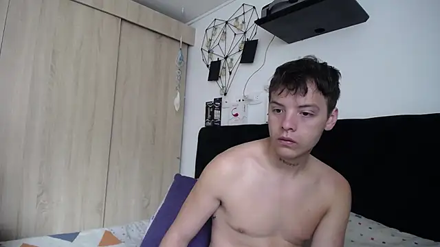 Snapshot of Santiago_kiler chatting on September 14, 2:27 pm Santiago kiler online show from September 14, 2:27 pm