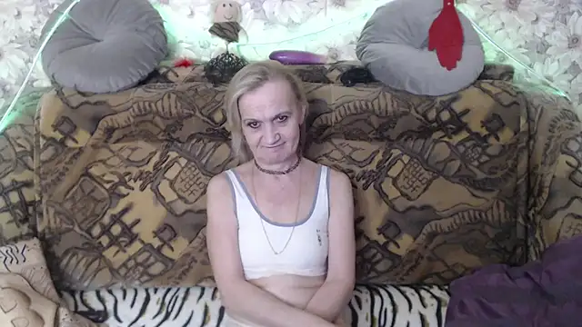 MissBekker online show from January 11, 11:46 pm