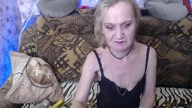 MissBekker online show from January 30, 6:21 pm