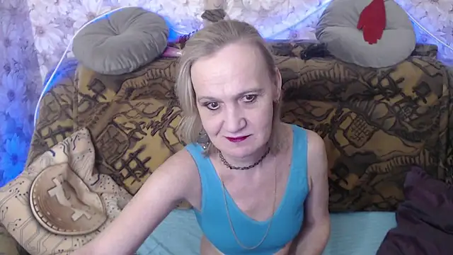 MissBekker online show from February 25, 8:41 pm