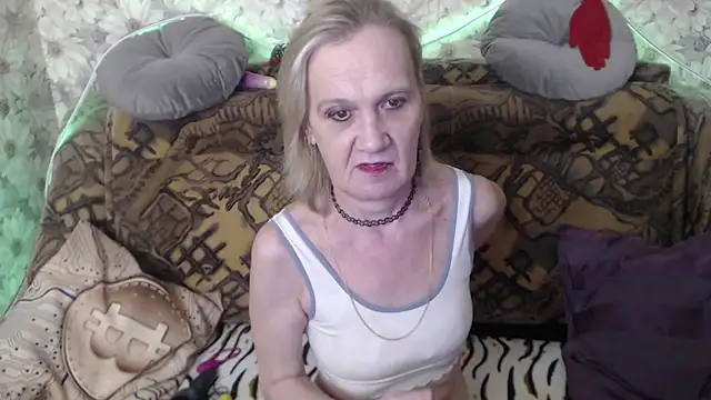 MissBekker online show from March 6, 3:57 am