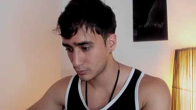 Snapshot of AlexRivera6 chatting on September 12, 6:41 pm AlexRivera6 online show from September 12, 6:41 pm