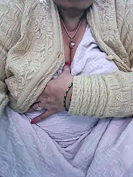 Snapshot of Kavya_XX chatting on January 30, 1:53 pm Kavya XX online show from January 30, 1:53 pm