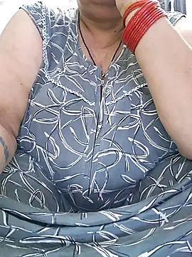 Snapshot of Kavya_XX chatting on October 12, 11:37 pm Kavya XX online show from October 12, 11:37 pm