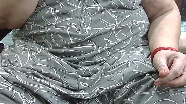 Snapshot of Kavya_XX chatting on November 1, 2:24 am Kavya XX online show from November 1, 2:24 am