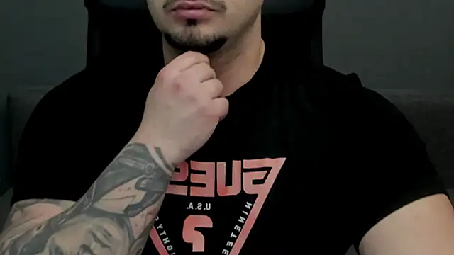 TonyWilcox online show from February 11, 6:19 am