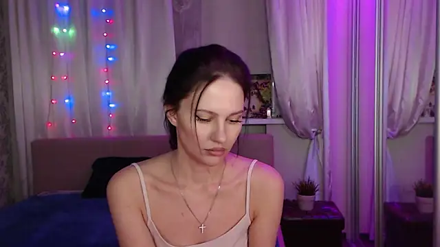 Snapshot of Zlata888 chatting on February 27, 4:32 pm Zlata888 online show from February 27, 4:32 pm